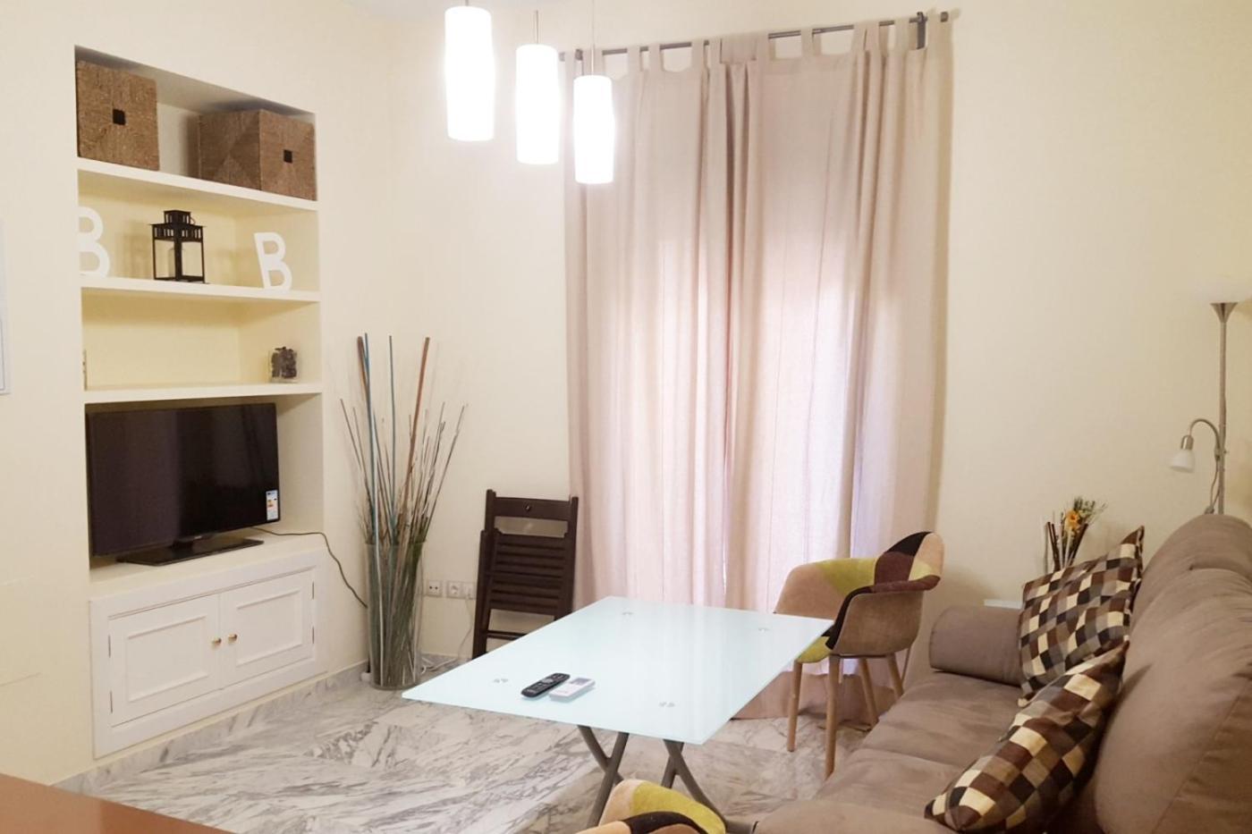 Cozy In Old Town Apartment